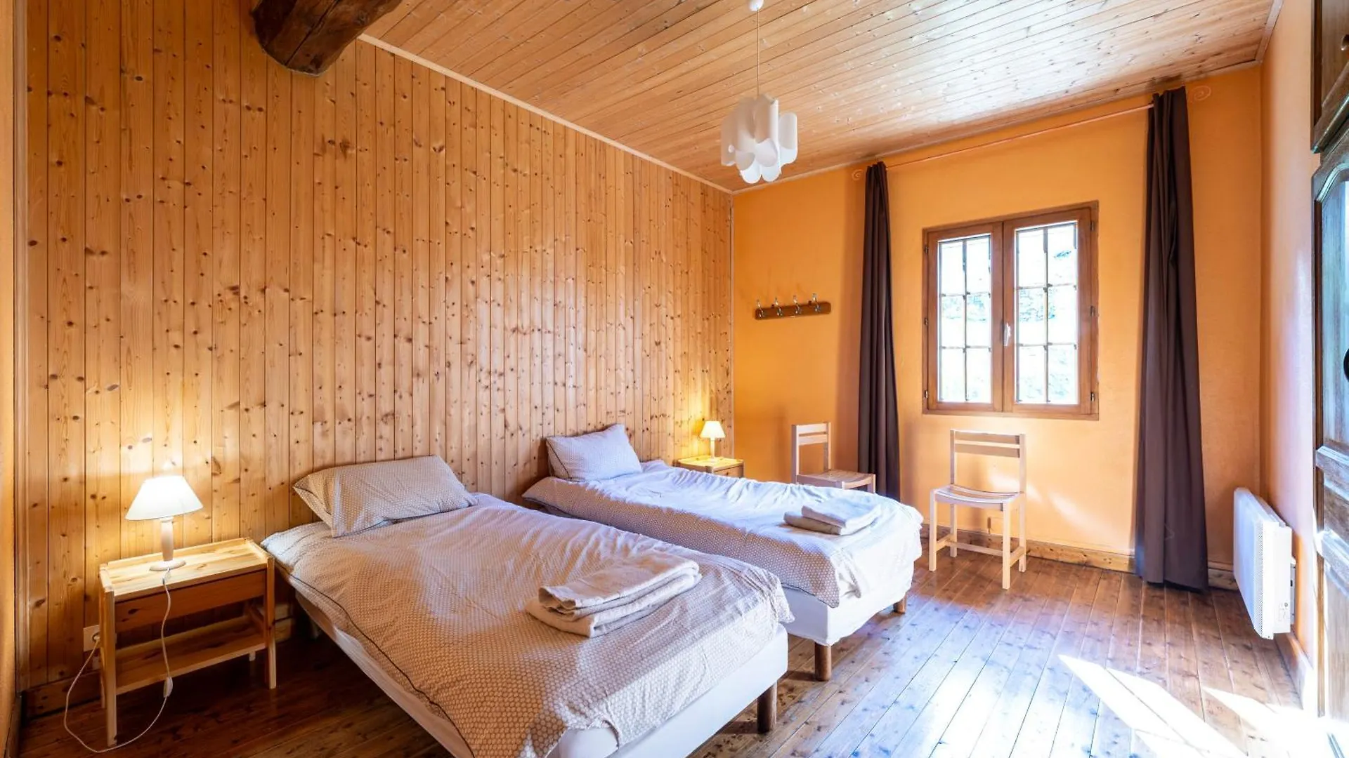Chalet Savoiage - 13 Personnes Saint-Colomban-des-Villards France